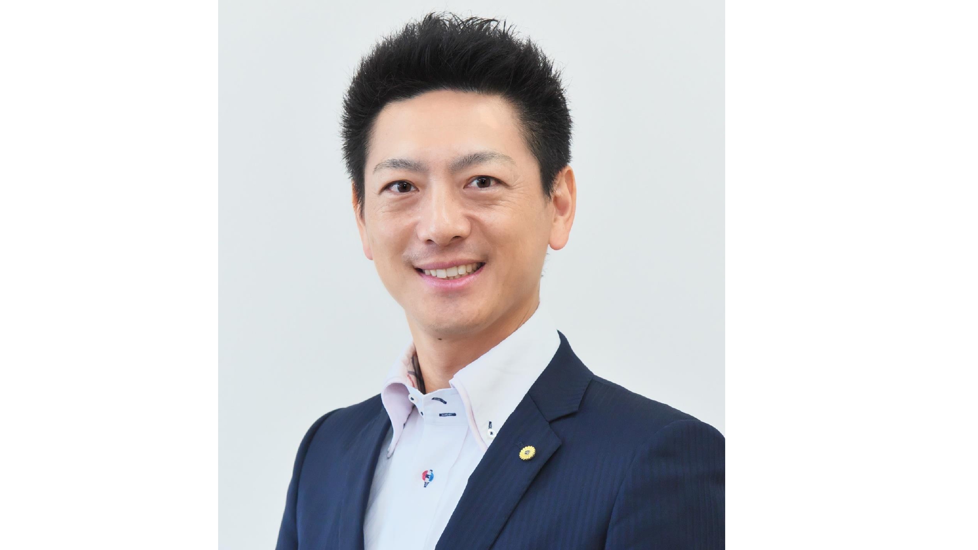 北出　慎吾